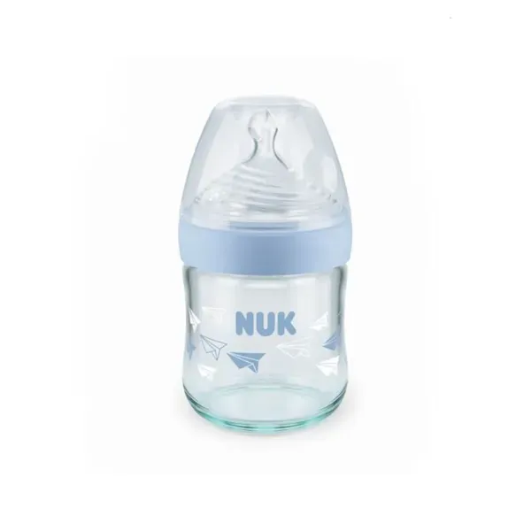 Пляшечка пластикова Nuk 10215326/1 + силіконовий носик 150 мл
